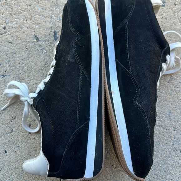 Madewell Tennis Shoes - Picture 6 of 11